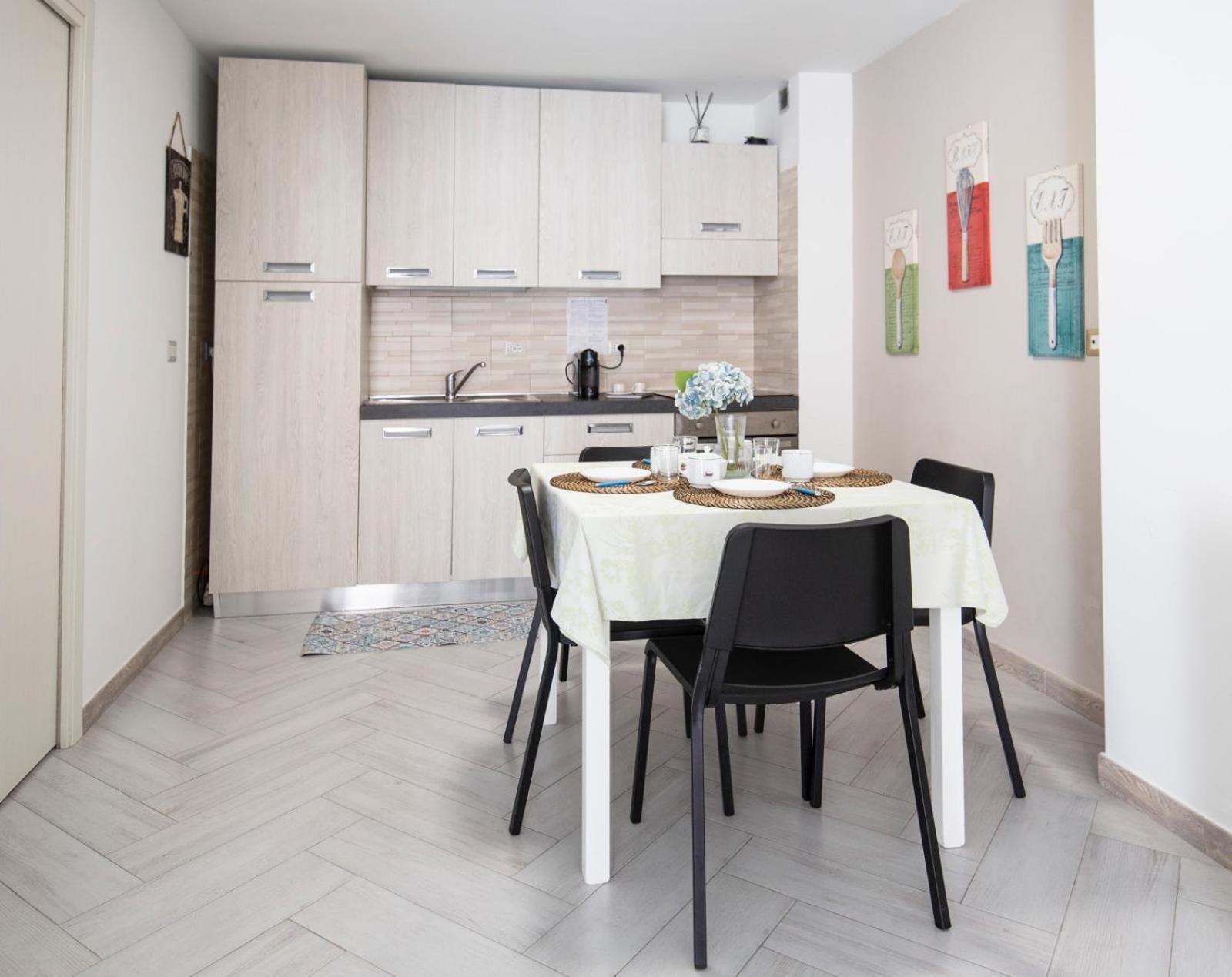Felu'S House Apartment Giovinazzo Exterior photo